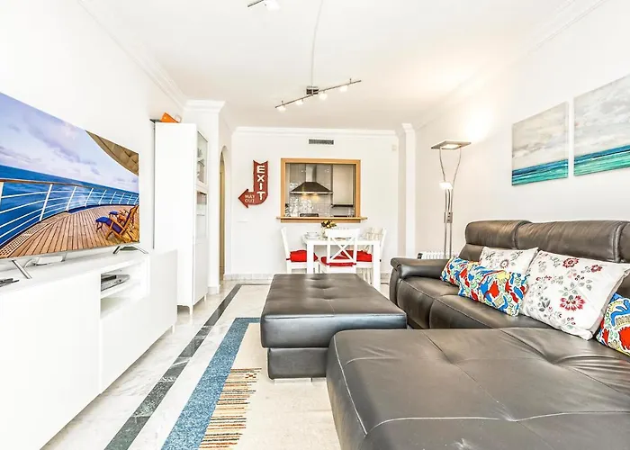 1 Bedroom Cozy In