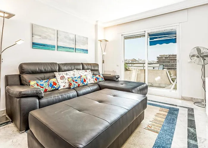 1 Bedroom Cozy In 马尔韦利亚