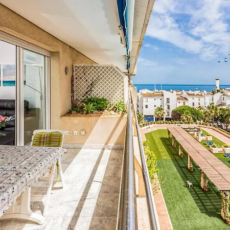 1 Bedroom Cozy In Μαρμπέλλα