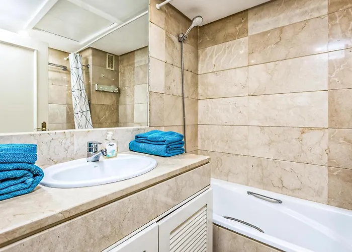 1 Bedroom Cozy In * Марбелья